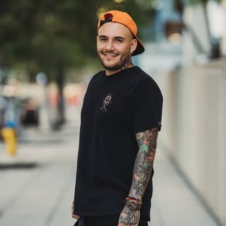 @chris_zeart