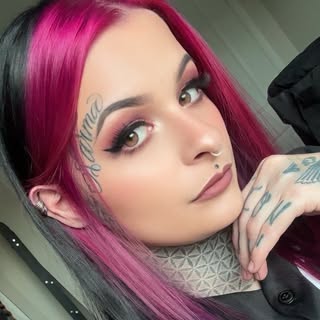 @minaxkate